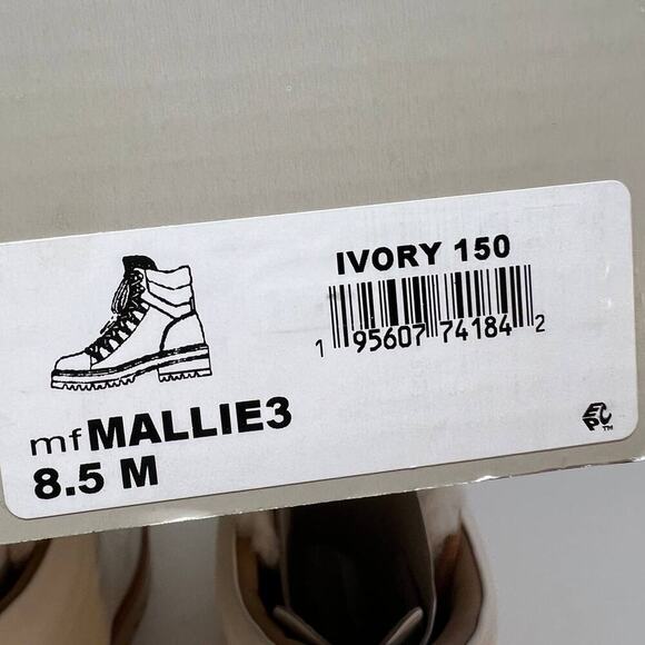 New In Box Marc Fisher Women's Mallie3 Leather Combat Boots Size 8.5 - Picture 9 of 11